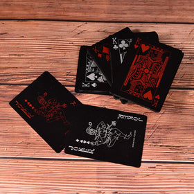 1x Karten Set - Schwarze Karten Ideal als Geschenk (Wasserabweisend) - Black Poker Cards