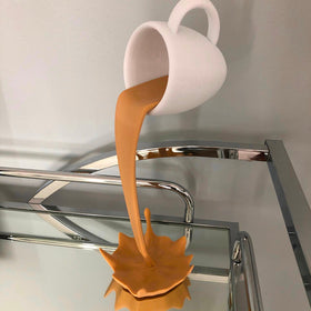 Fliegende auslaufende Kaffee Tasse für die Küche I Decoration I Illulion I Magie I Kreativ I Dekor I Home I Dekoration